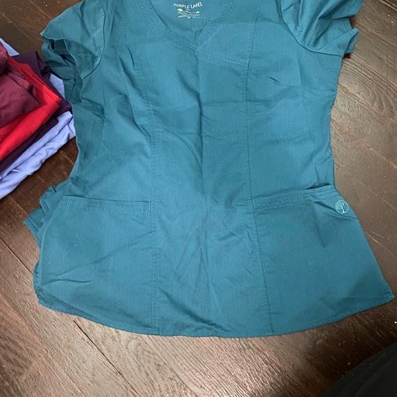 Lot of Healing Hands scrubs. Size S - Picture 3 of 5